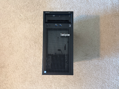 Server Lenovo ThingSystem ST50